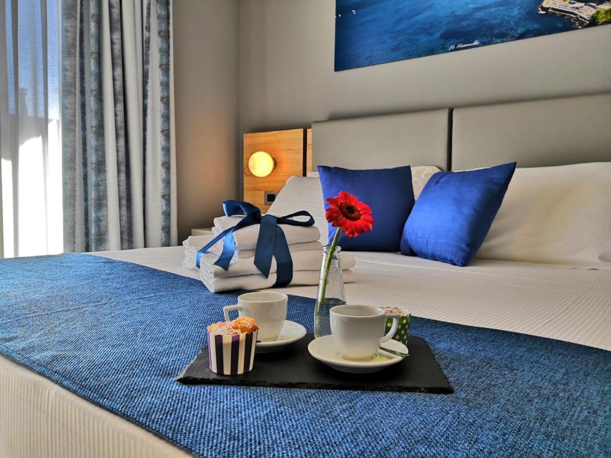 Bike&Boat Argentario Hotel Порто Санто Стефано Екстериор снимка