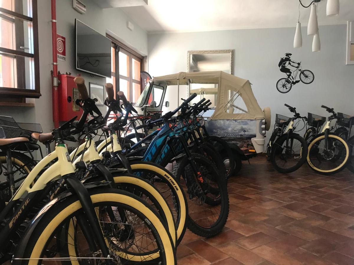 Bike&Boat Argentario Hotel Порто Санто Стефано Екстериор снимка