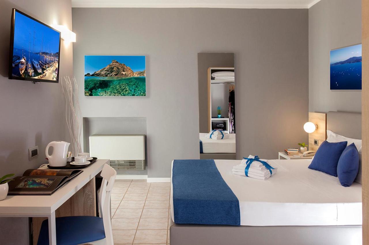 Bike&Boat Argentario Hotel Порто Санто Стефано Екстериор снимка