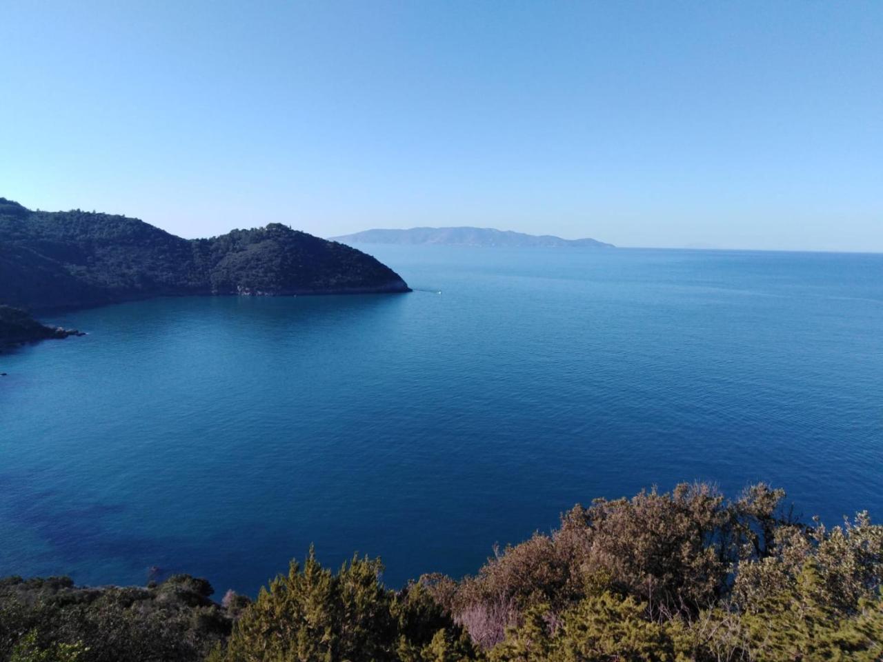 Bike&Boat Argentario Hotel Порто Санто Стефано Екстериор снимка